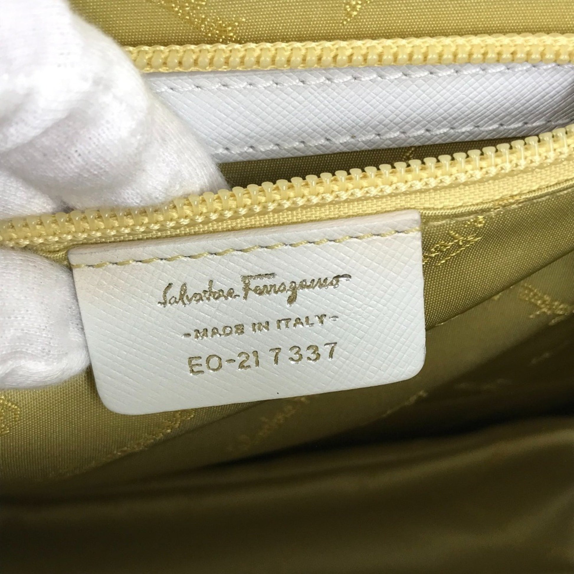 Salvatore Ferragamo Gancini, White, Leather, handbag