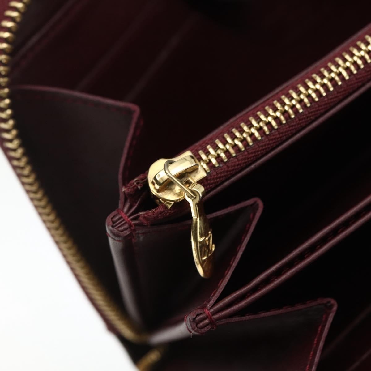 Louis Vuitton Zippy Leather, Red, Patent Leather, Wallet