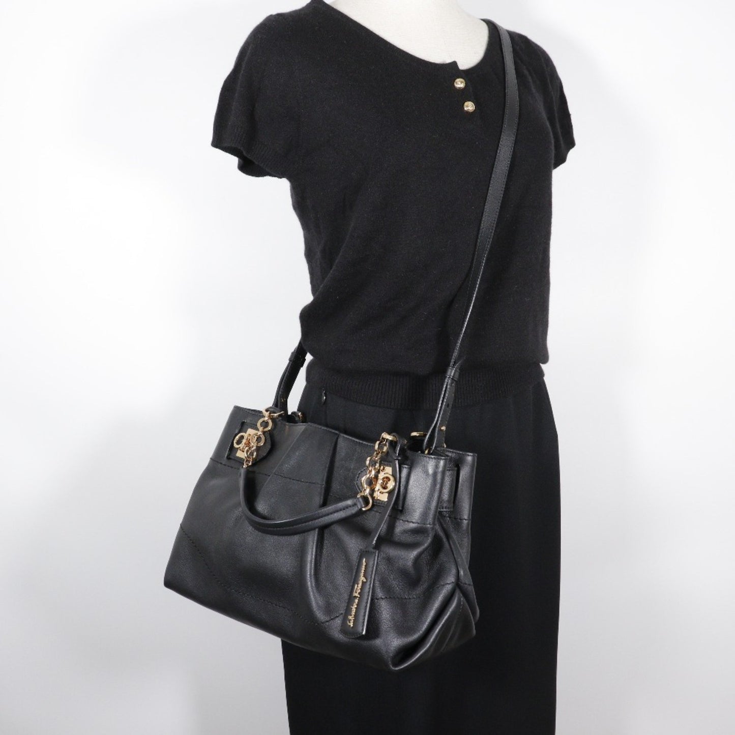 Salvatore Ferragamo Gancini, Black, Leather, handbag