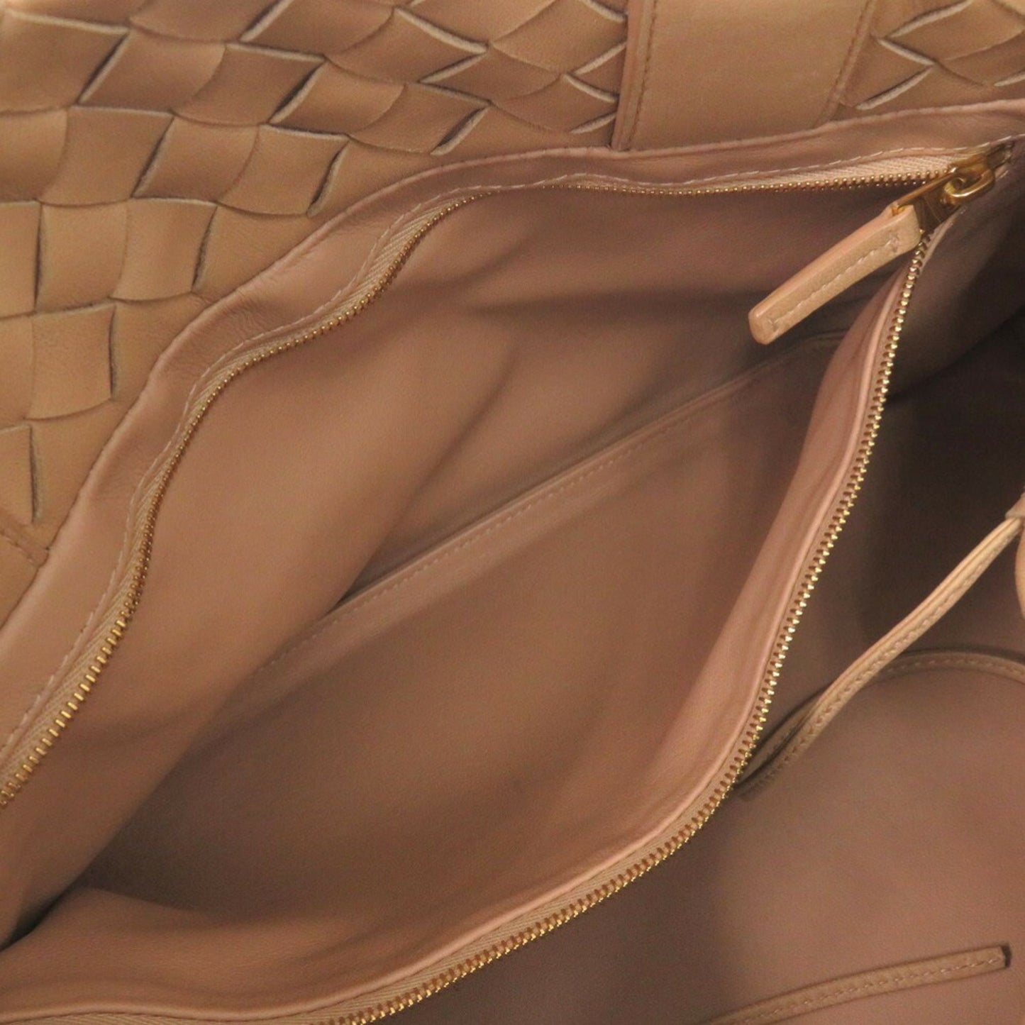 Bottega Veneta Intrecciato, Beige, Leather, tote