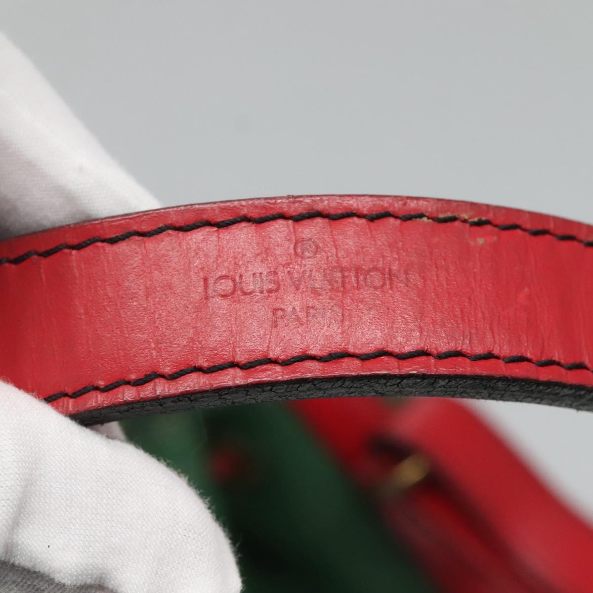 Louis Vuitton Noe, Green, Leather, shoulder
