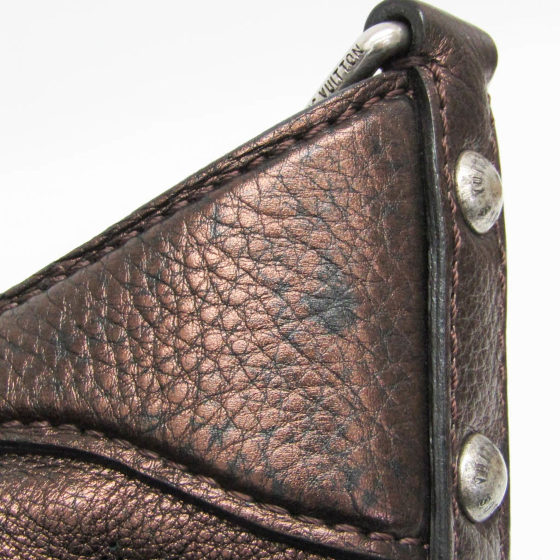 Louis Vuitton Mahina, Brown, Leather, shoulder