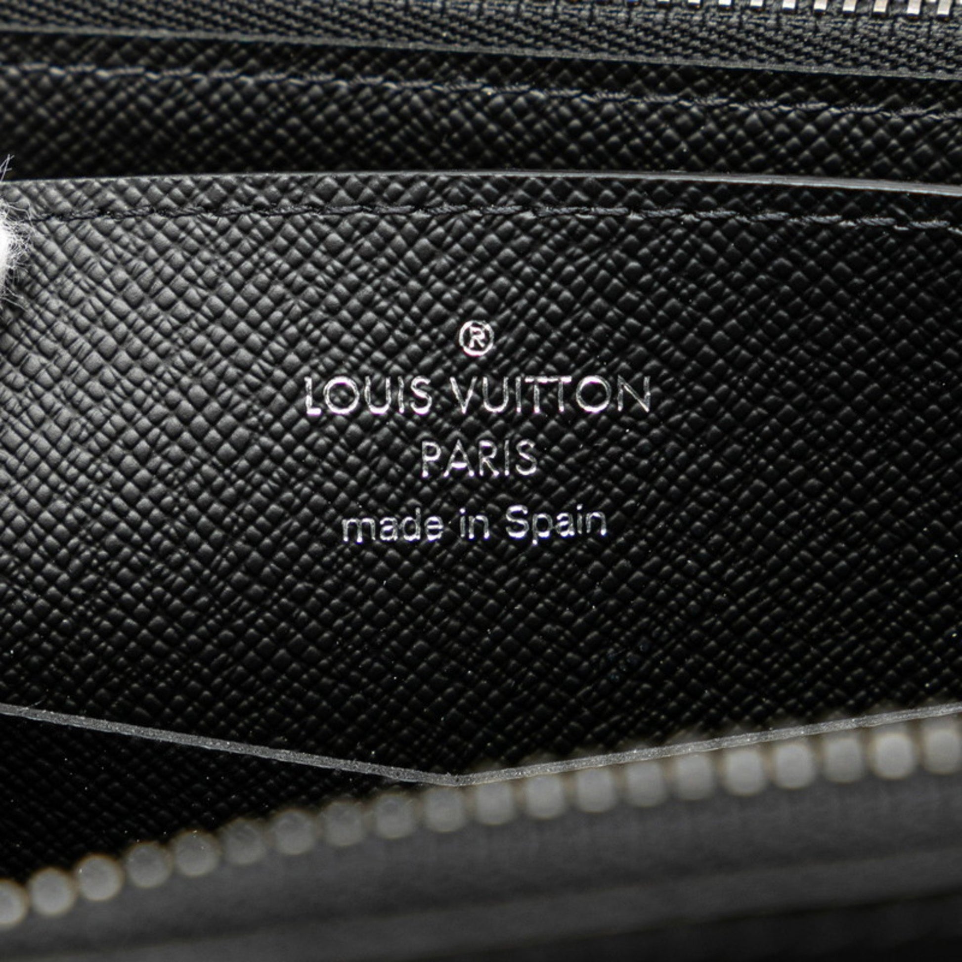 Louis Vuitton Zippy XL, Black, Canvas, wallet
