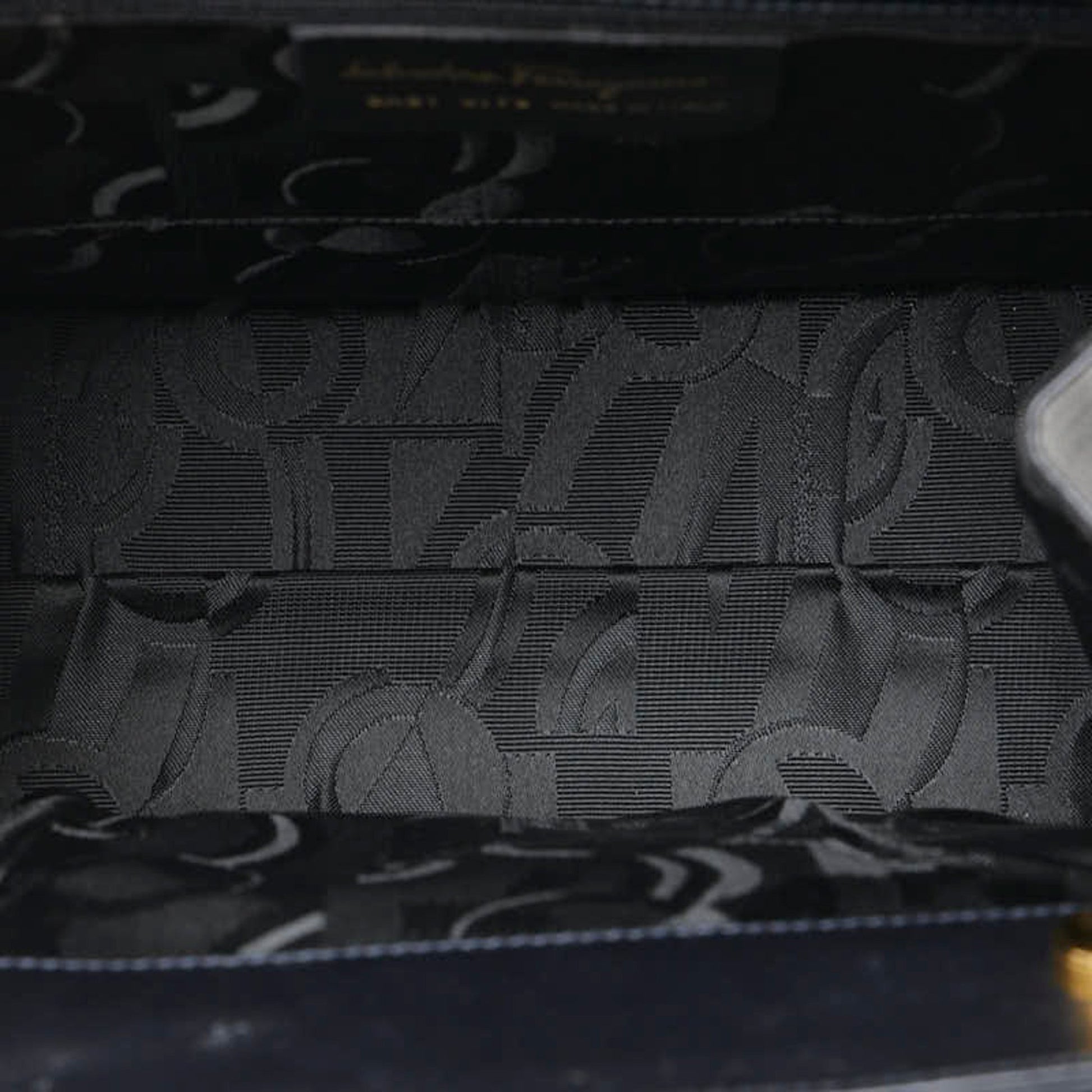 Salvatore Ferragamo Vara, Navy, Leather, handbag