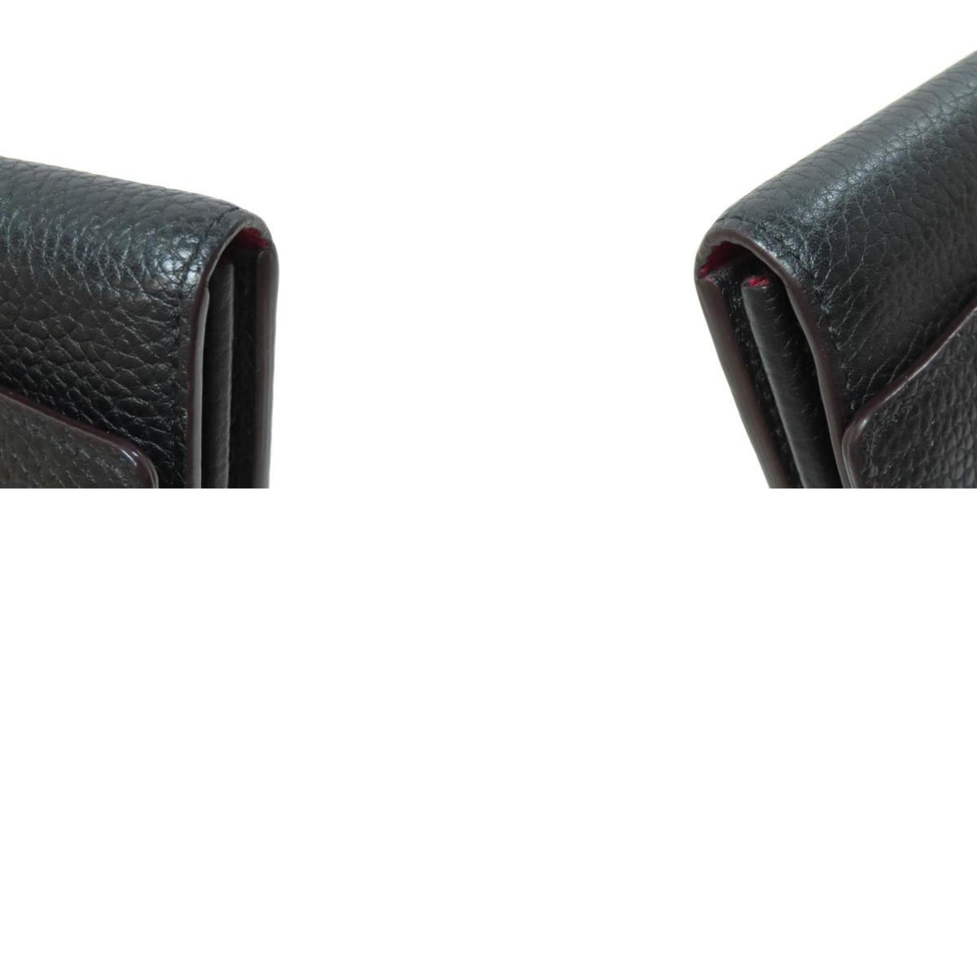 Louis Vuitton Capucines, Black, Leather, wallet
