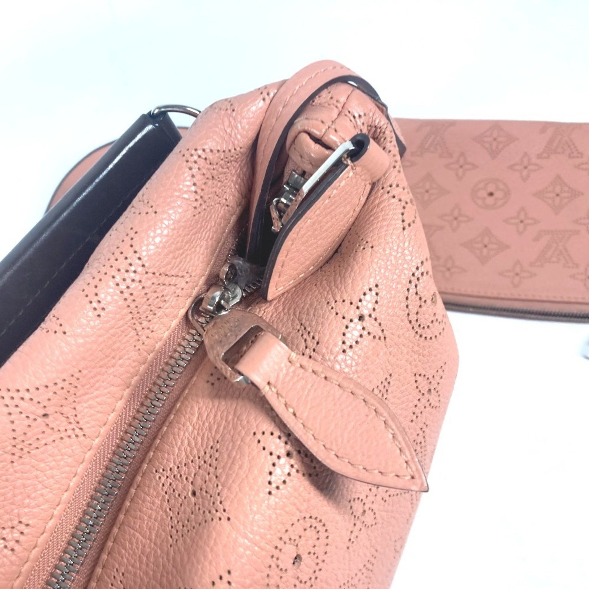 Louis Vuitton Selene, Pink, Leather, handbag