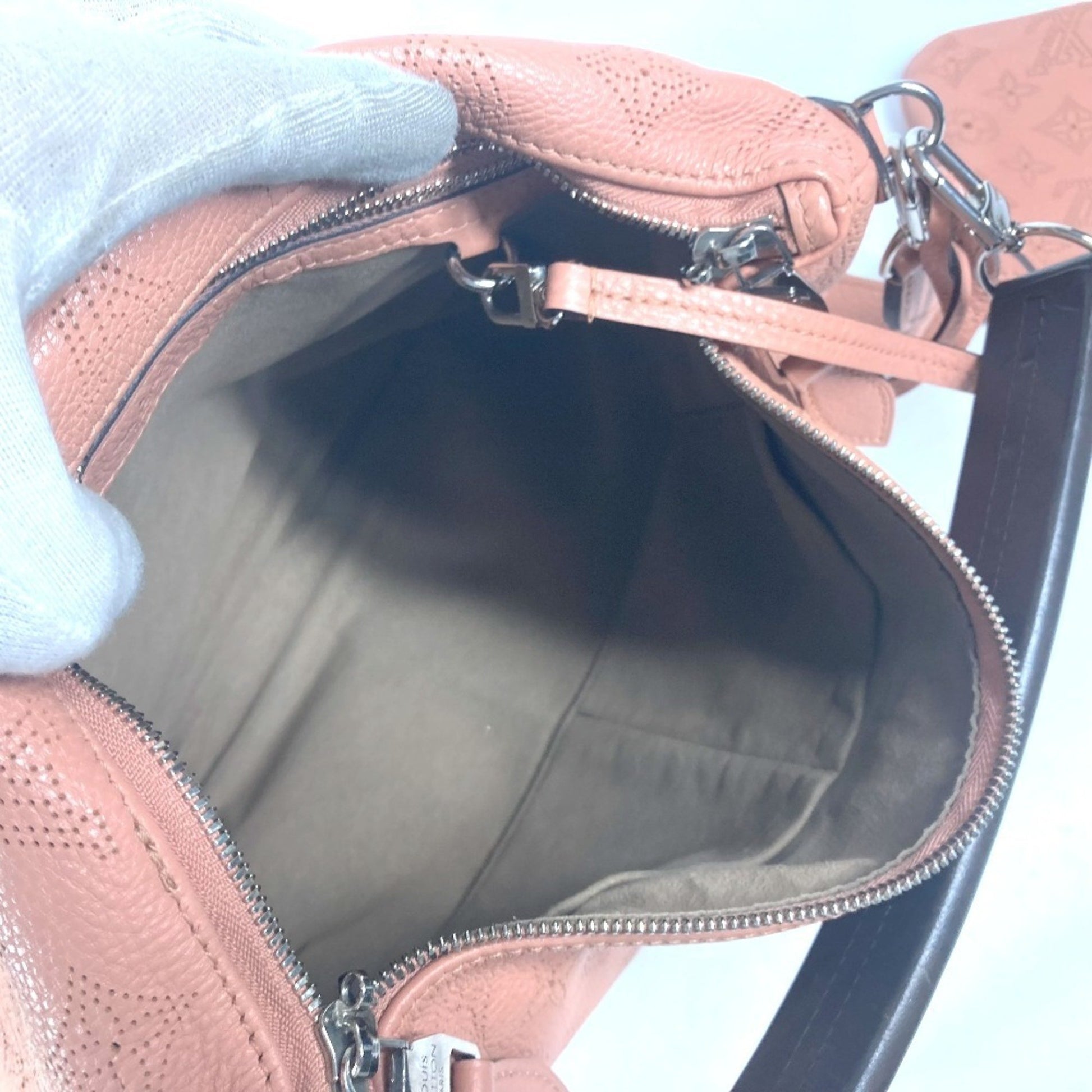 Louis Vuitton Selene, Pink, Leather, handbag
