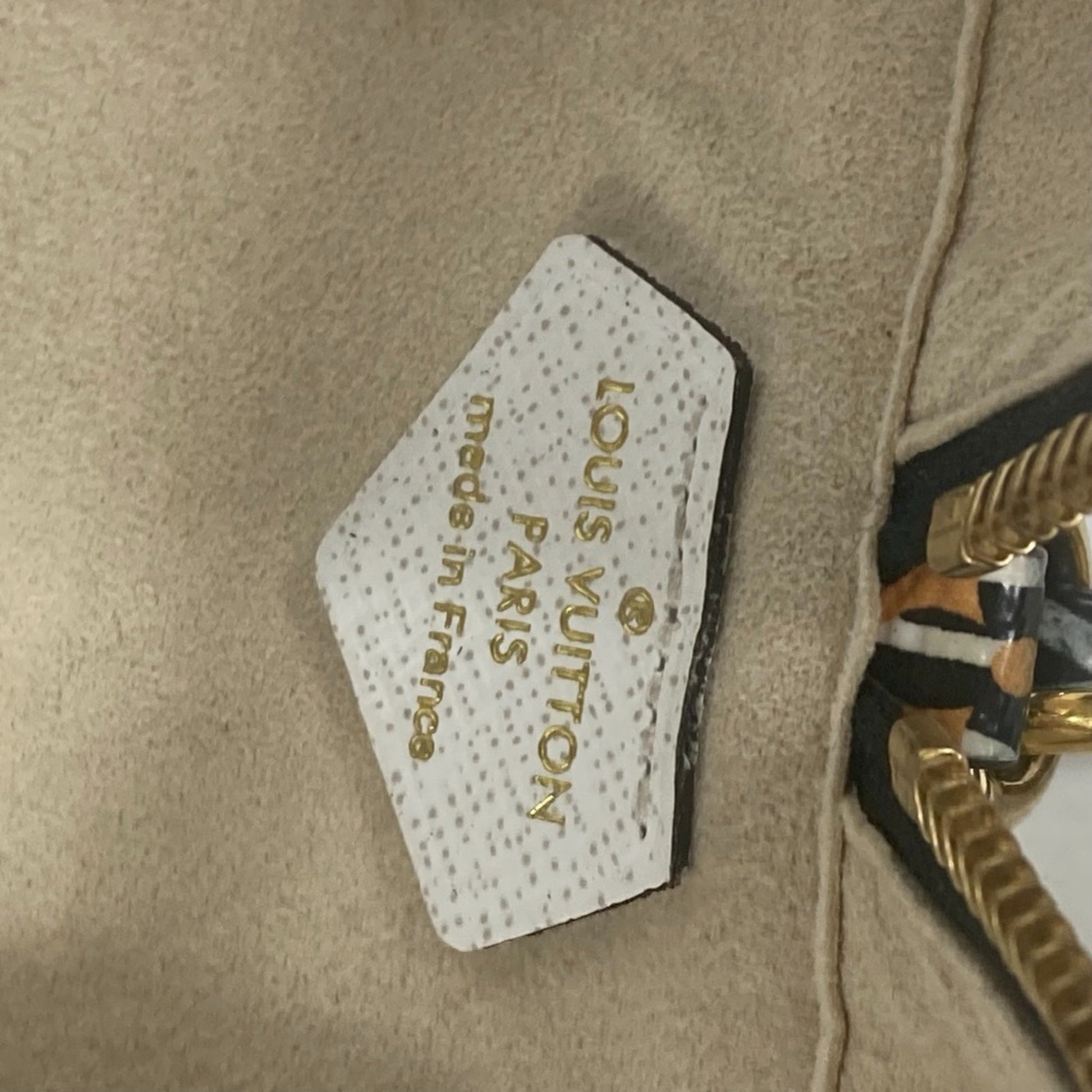 Louis Vuitton Beach Pouch, Black, Leather, clutch