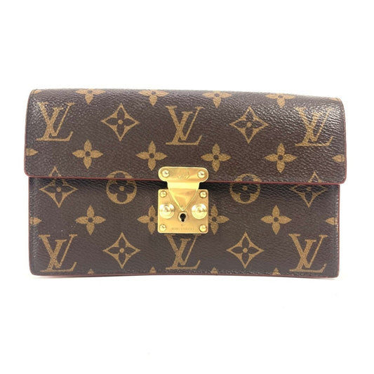 Louis Vuitton, Brown, Canvas, clutch