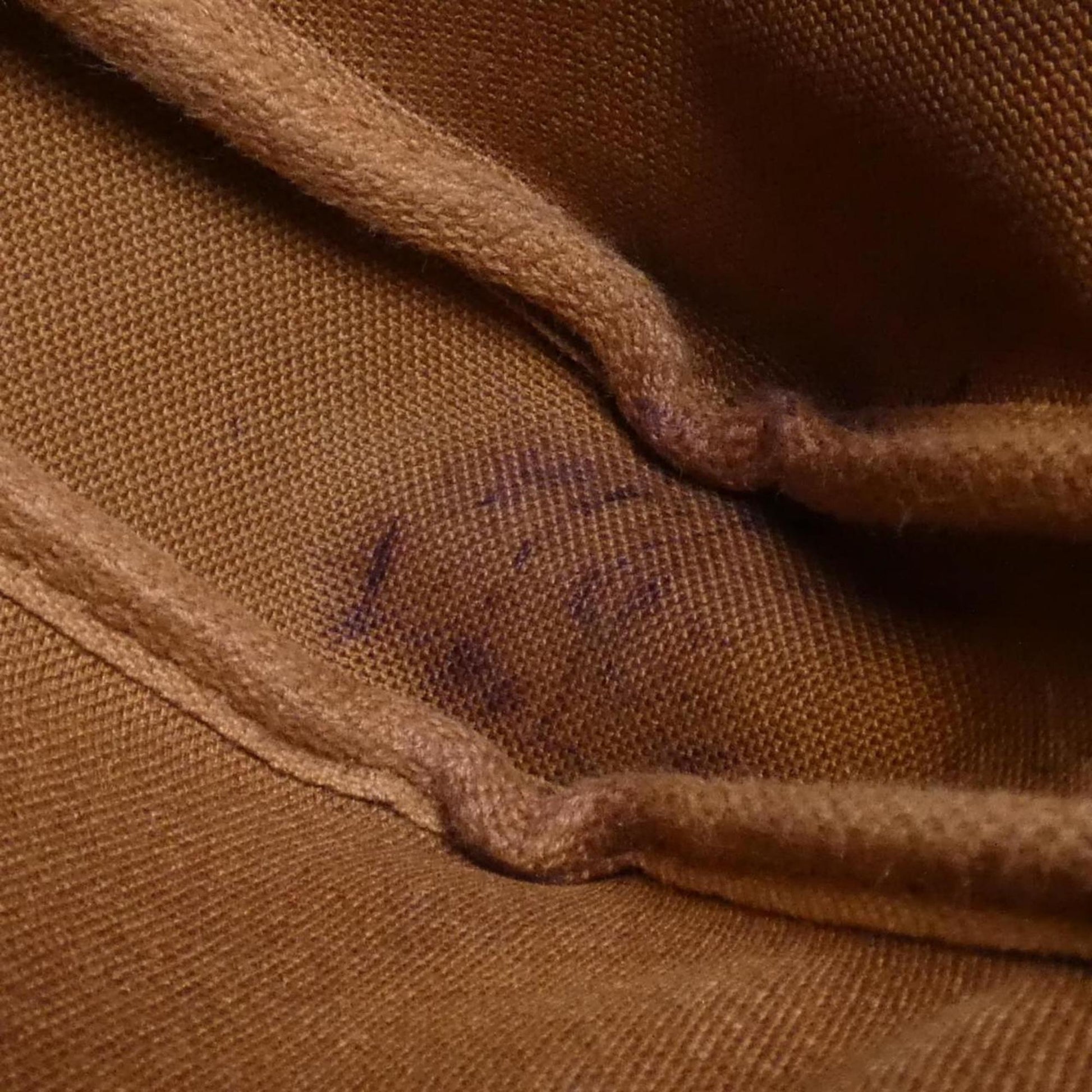 Louis Vuitton Pochette Accessoire, Brown, Canvas, clutch