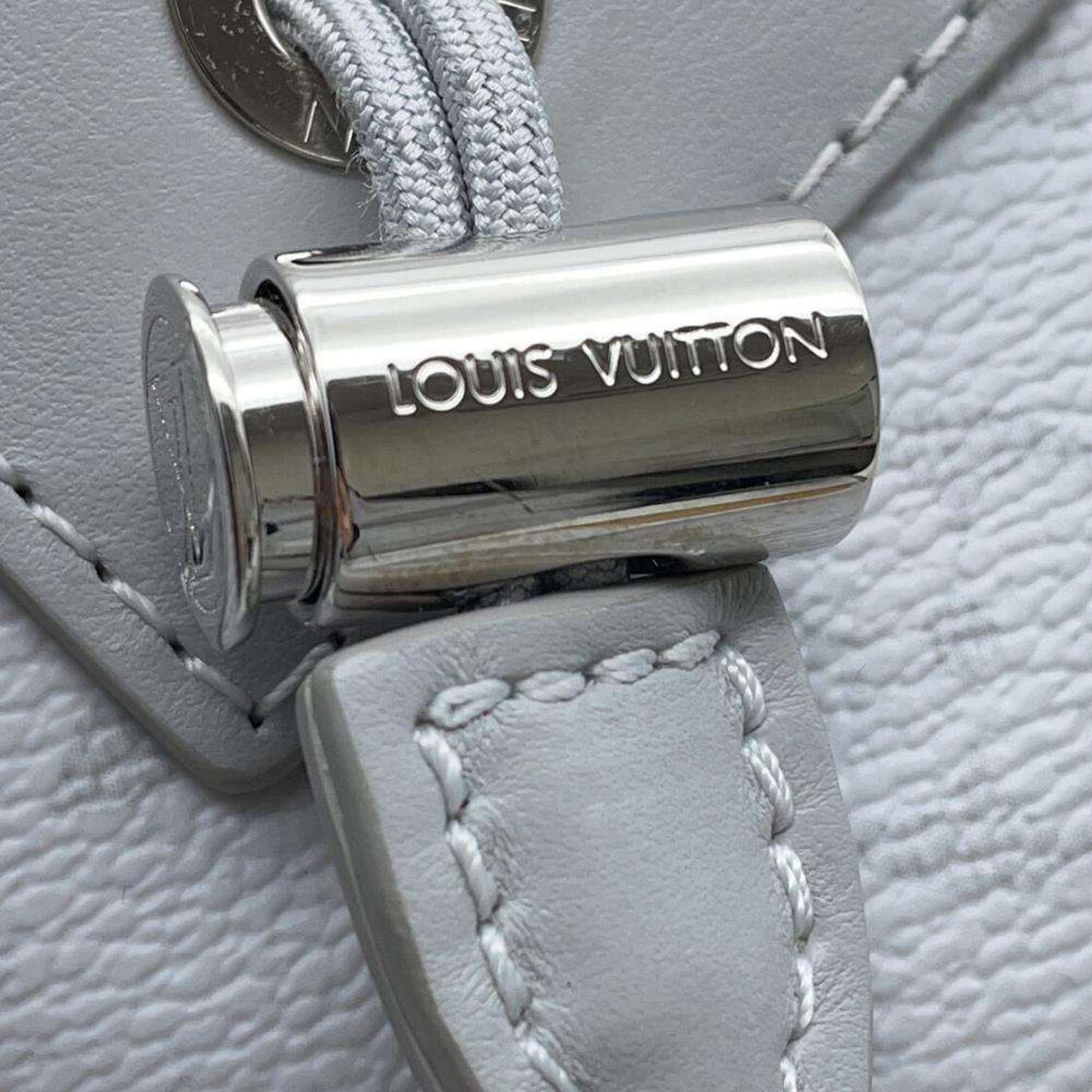 Louis Vuitton, Grey, Canvas, clutch