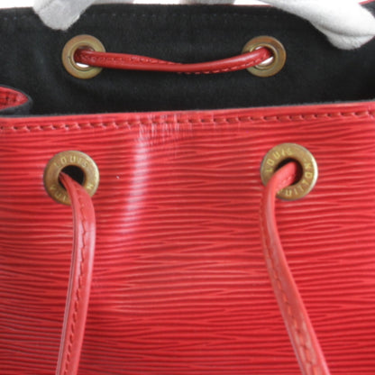 Louis Vuitton Petit Noé, Red, Leather, shoulder