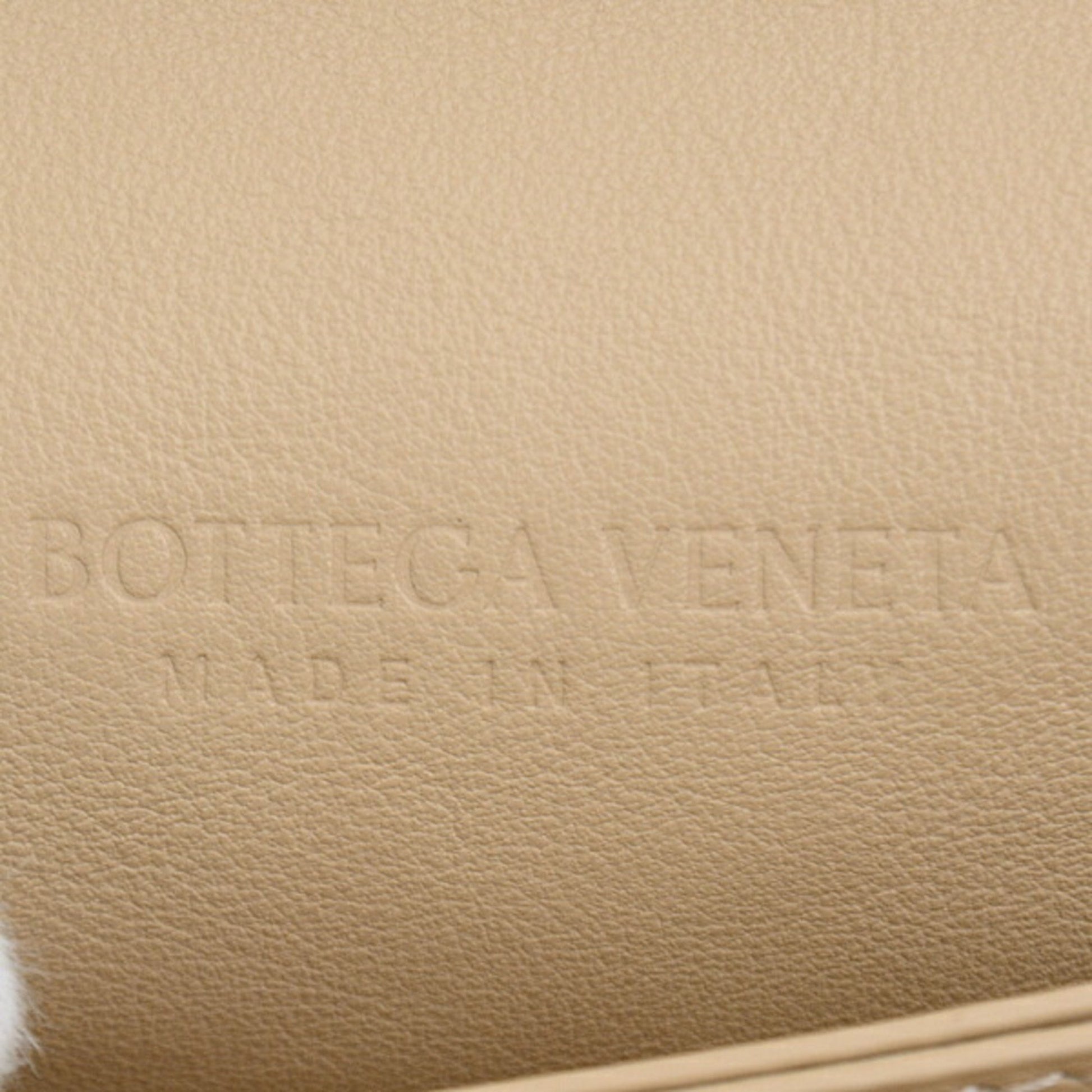 Bottega Veneta Intrecciato, Beige, Leather, shoulder
