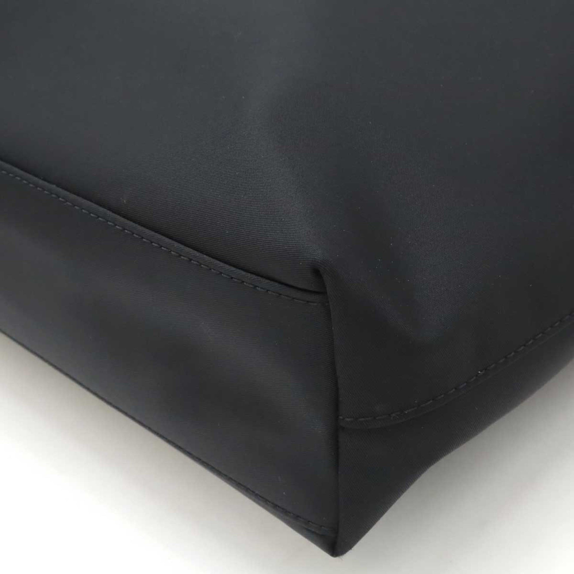 Burberry, Black, NYLON, tote