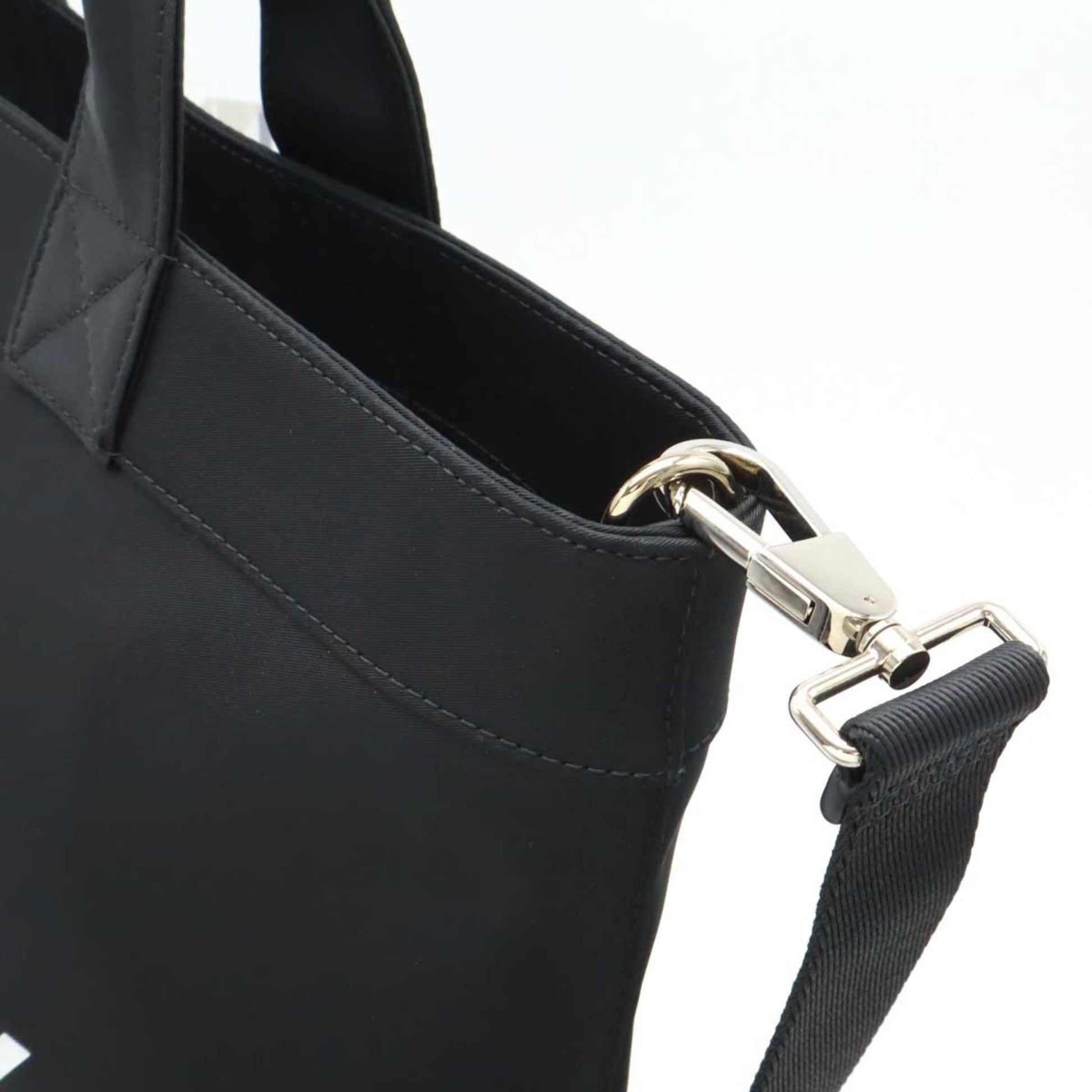 Burberry, Black, NYLON, tote