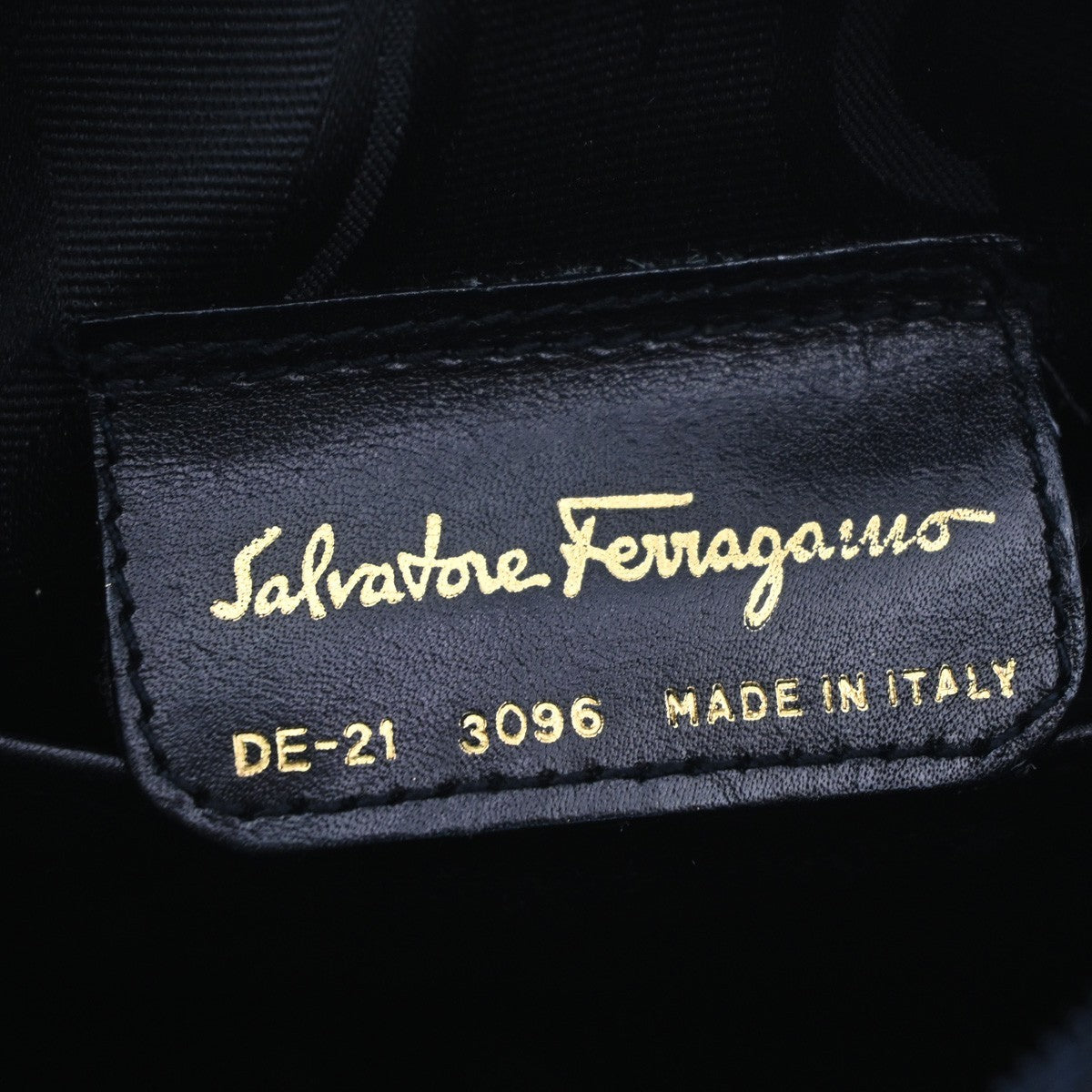 Salvatore Ferragamo Vara Bow Camera Leather, Navy, Leather, Shoulder Bag