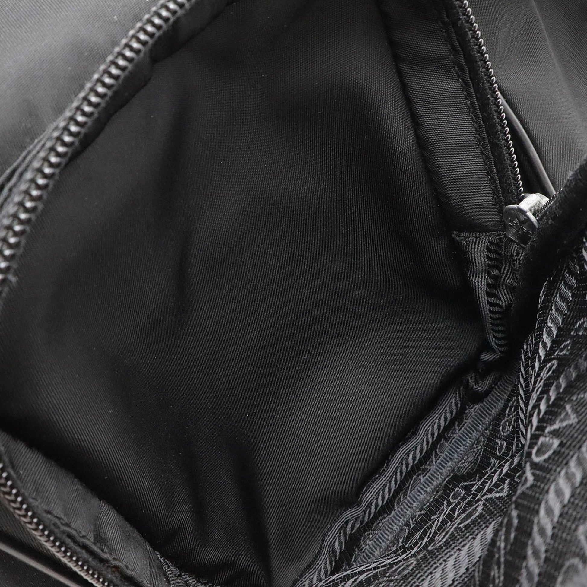 Prada Re-edition, Black, NYLON, shoulder