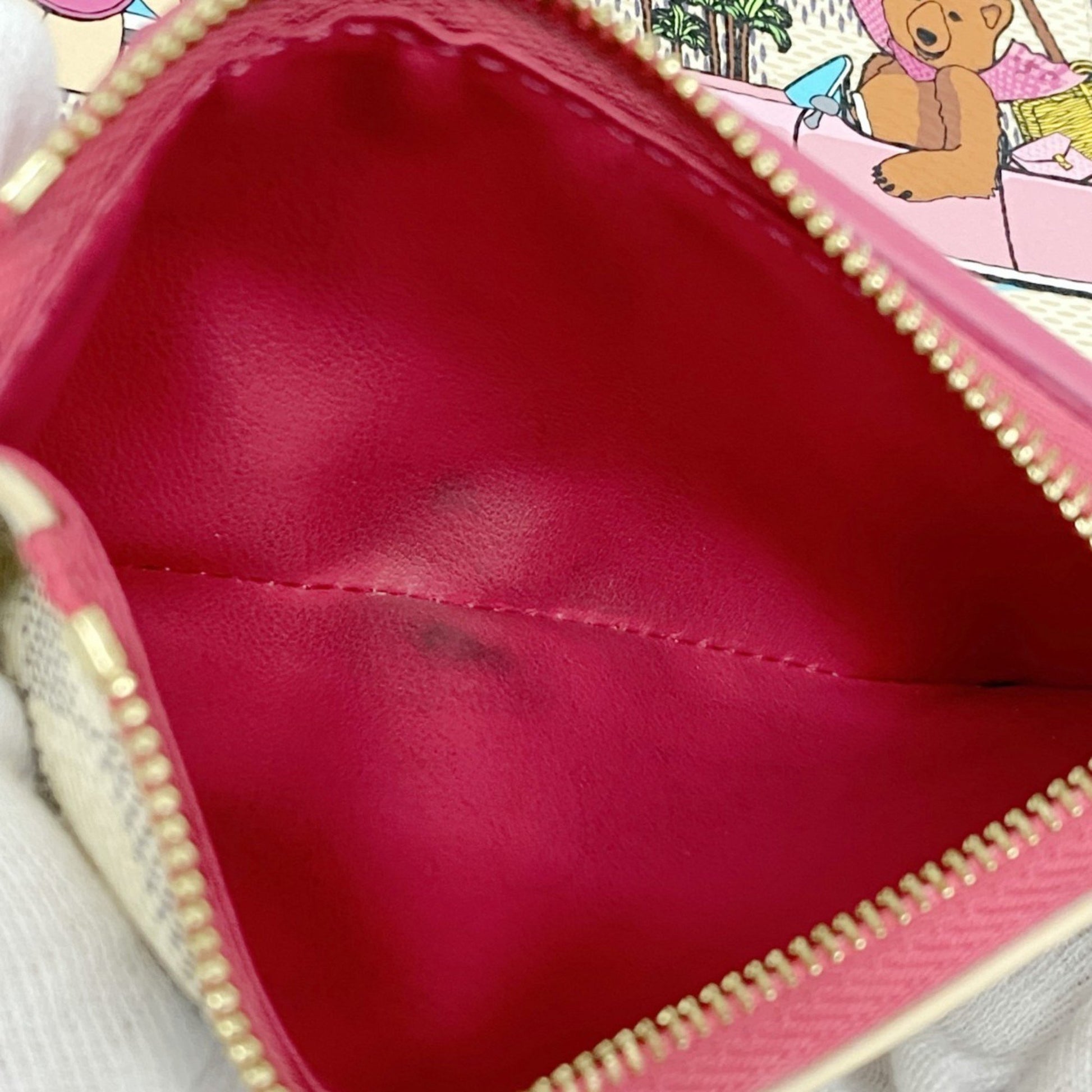 Louis Vuitton Victorine, White, Canvas, wallet