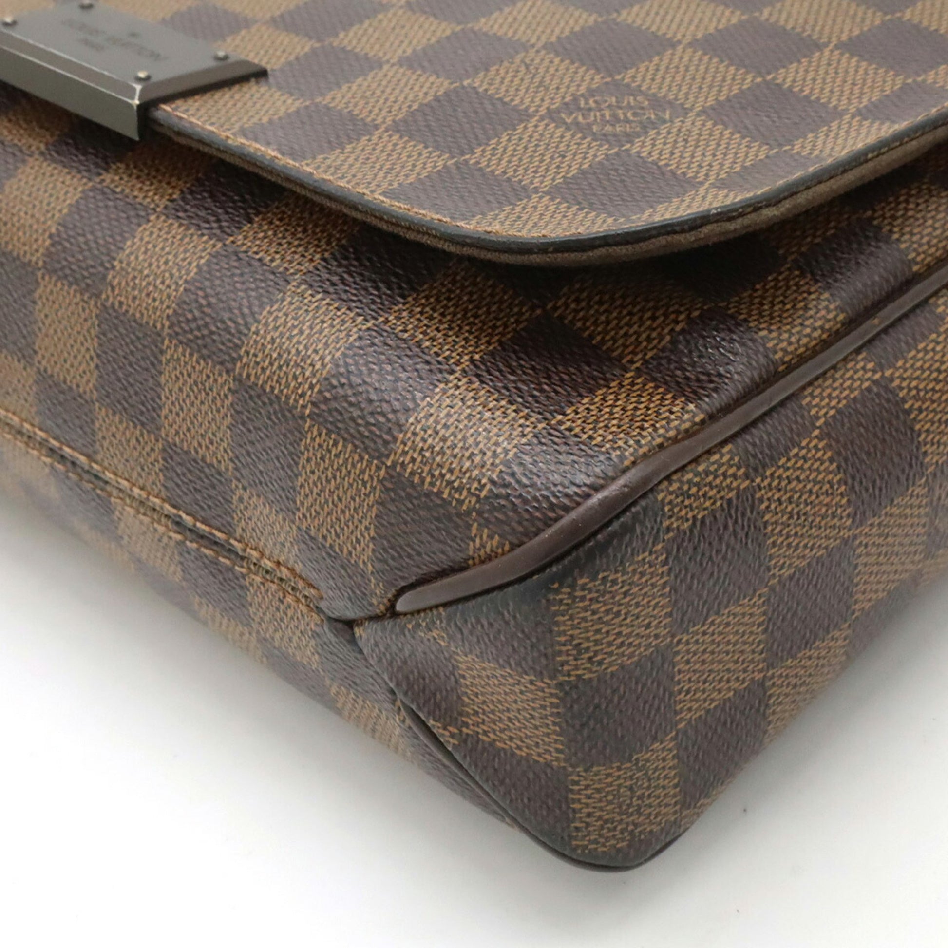 Louis Vuitton District, Brown, Canvas, shoulder