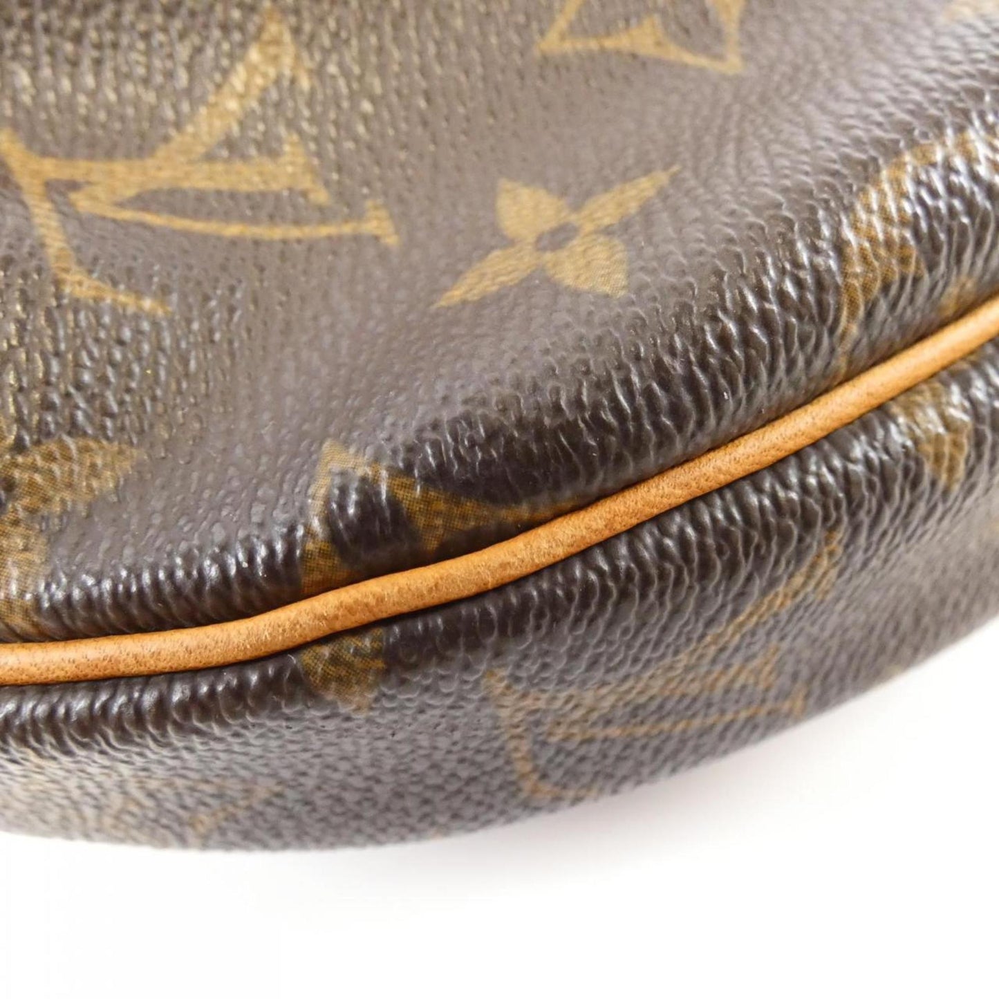 Louis Vuitton Croissant, Brown, Canvas, shoulder