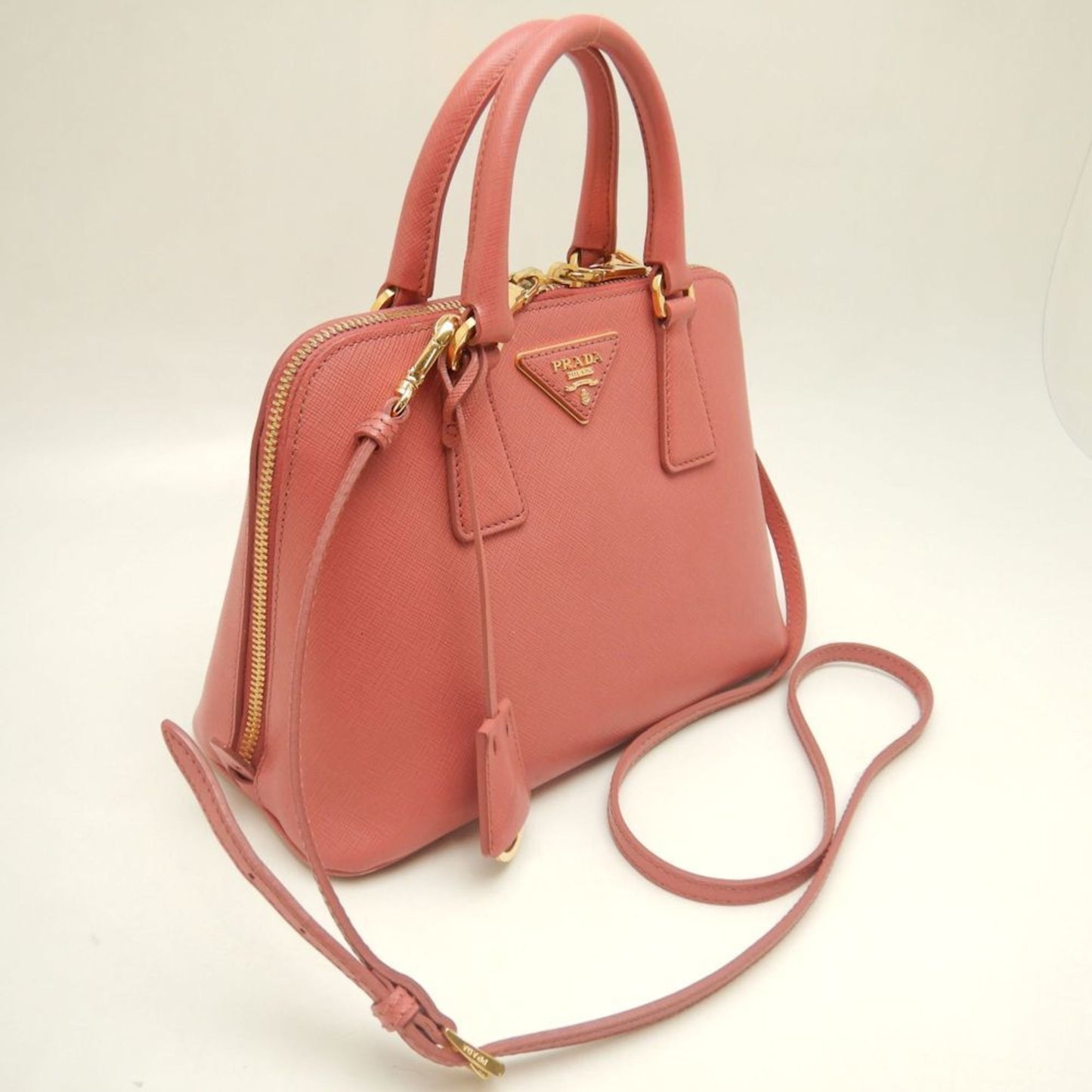 Prada Saffiano Lux, Pink, Leather, handbag