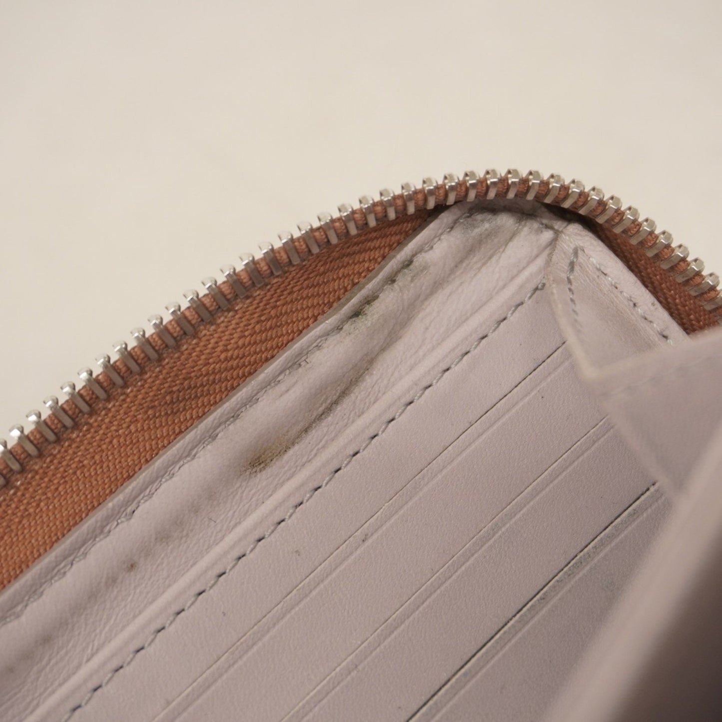 Louis Vuitton Mahina, Pink, Leather, wallet