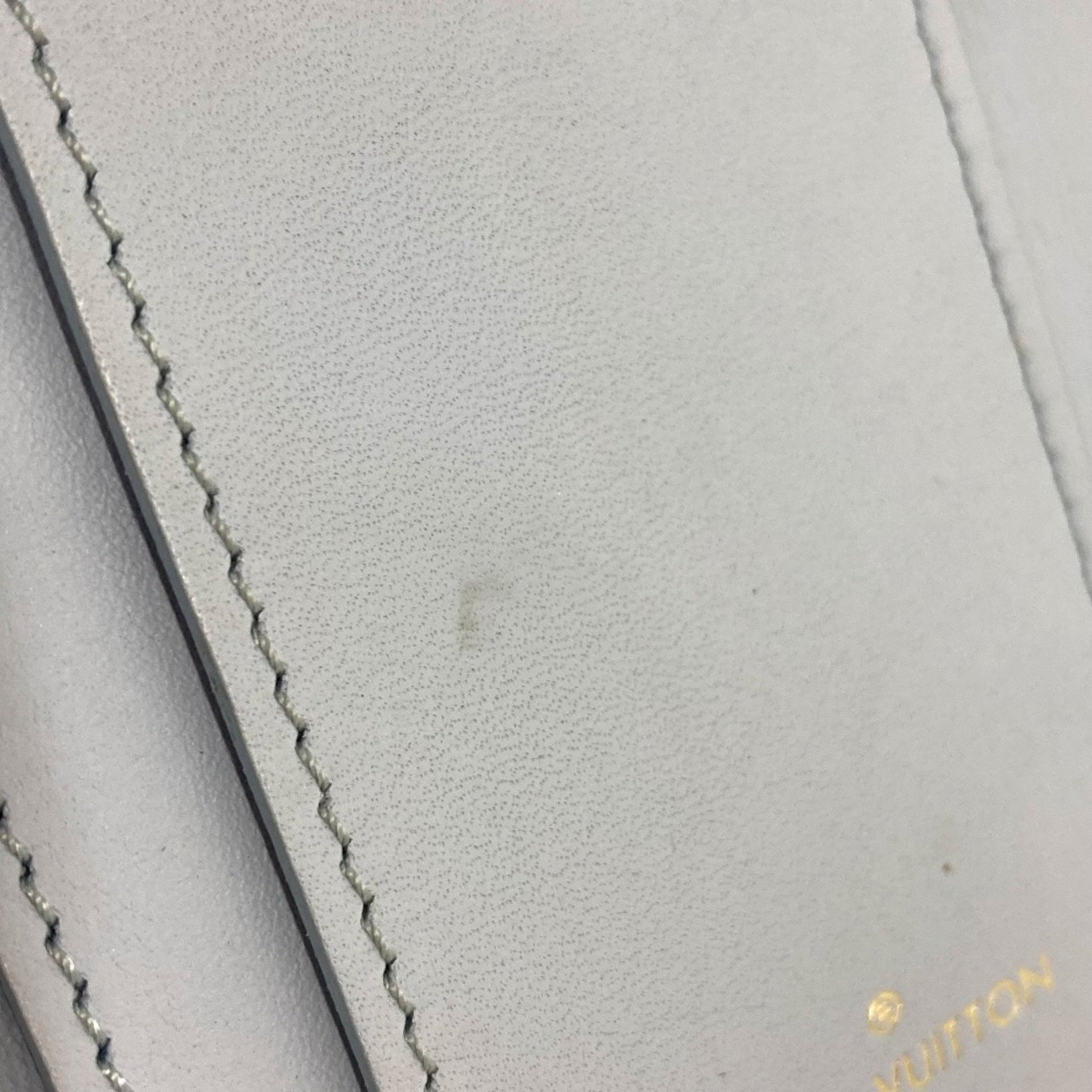 Louis Vuitton Portefeuille capucines, Blue, Leather, wallet