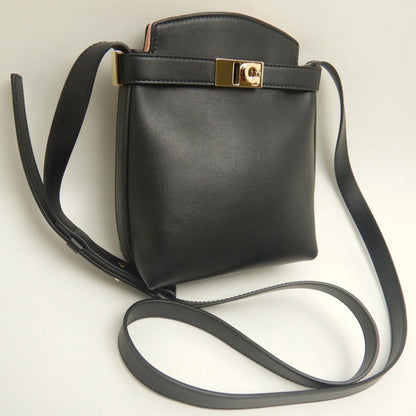 Salvatore Ferragamo, Black, Leather, shoulder