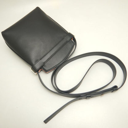 Salvatore Ferragamo, Black, Leather, shoulder