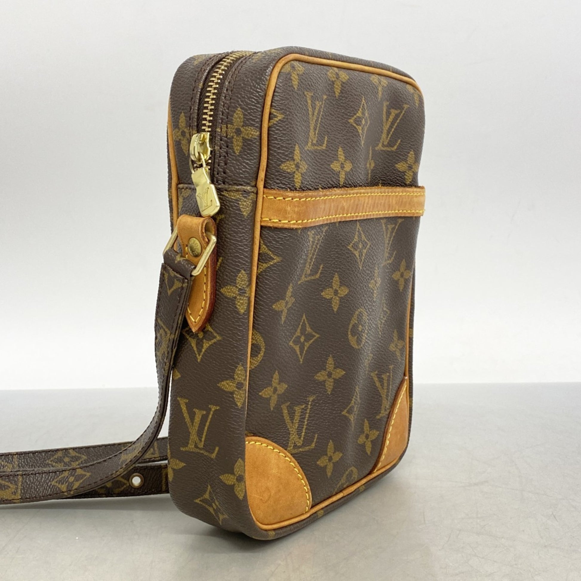 Louis Vuitton Danube, Brown, Canvas, shoulder