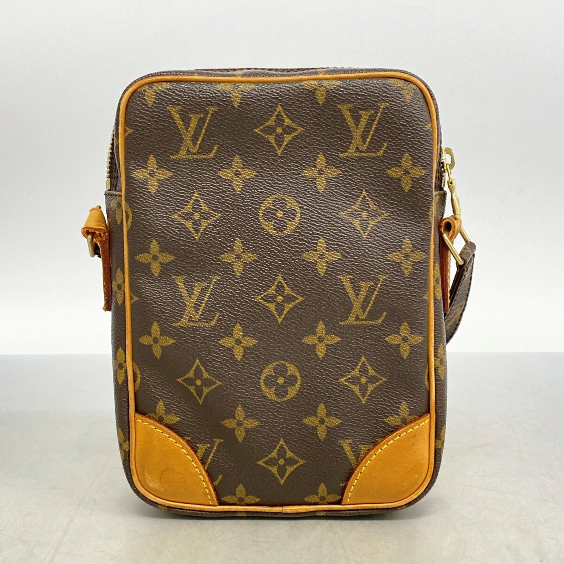 Louis Vuitton Danube, Brown, Canvas, shoulder