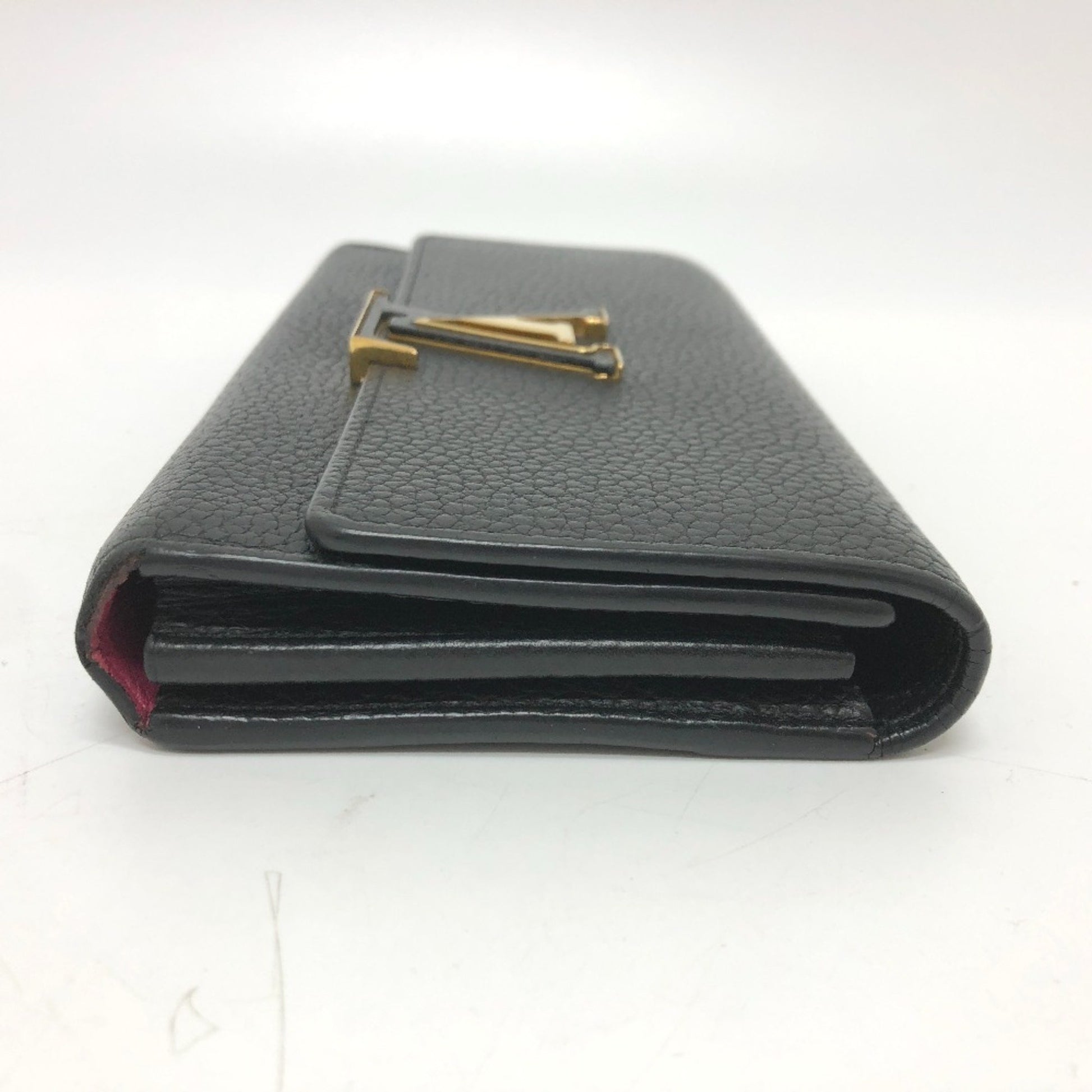 Louis Vuitton Capucines, Black, Leather, wallet