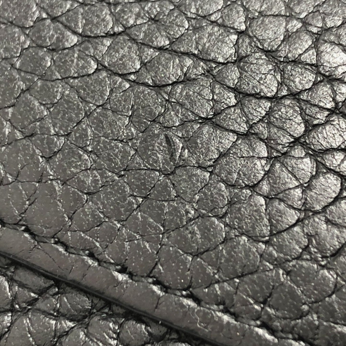 Louis Vuitton Capucines, Black, Leather, wallet