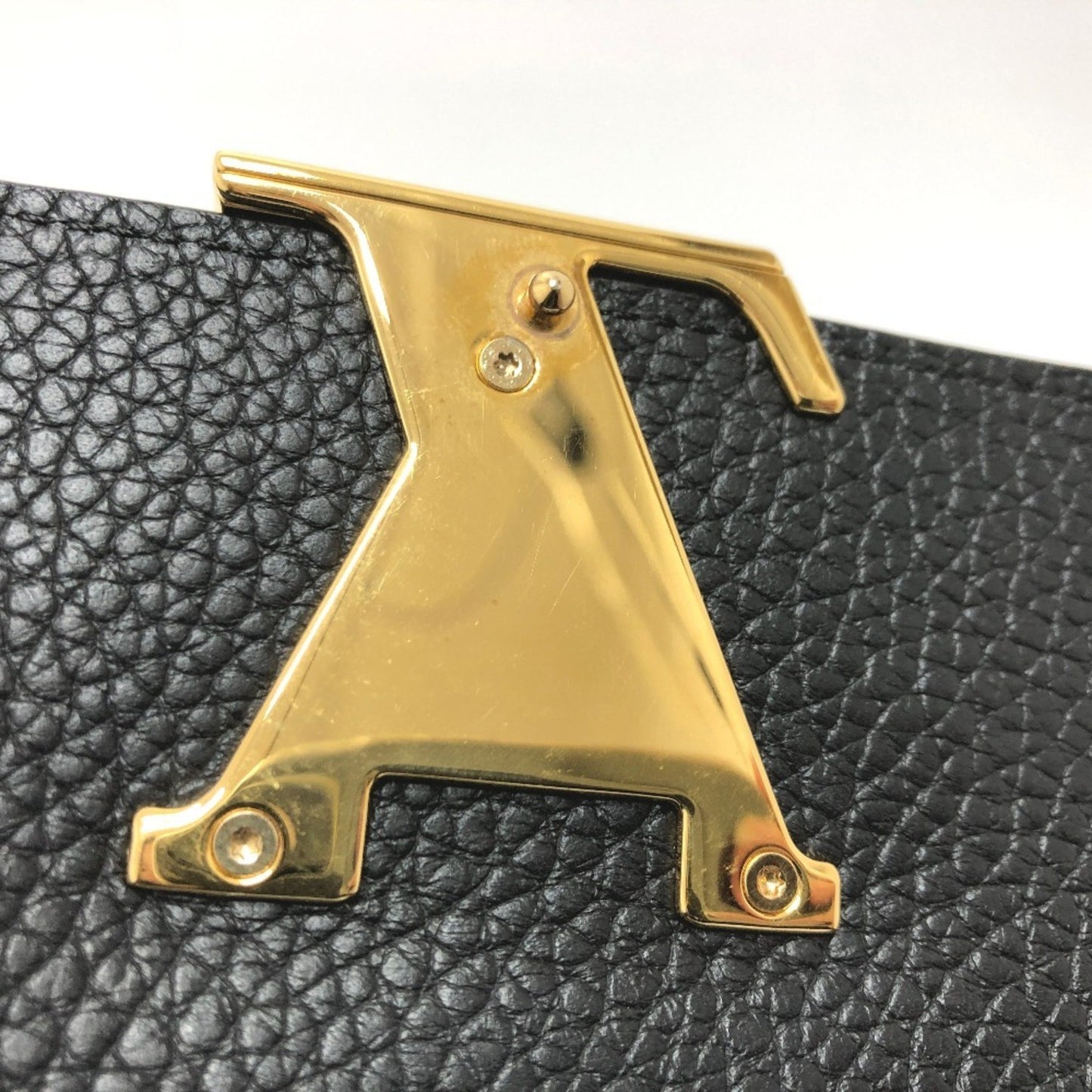 Louis Vuitton Capucines, Black, Leather, wallet