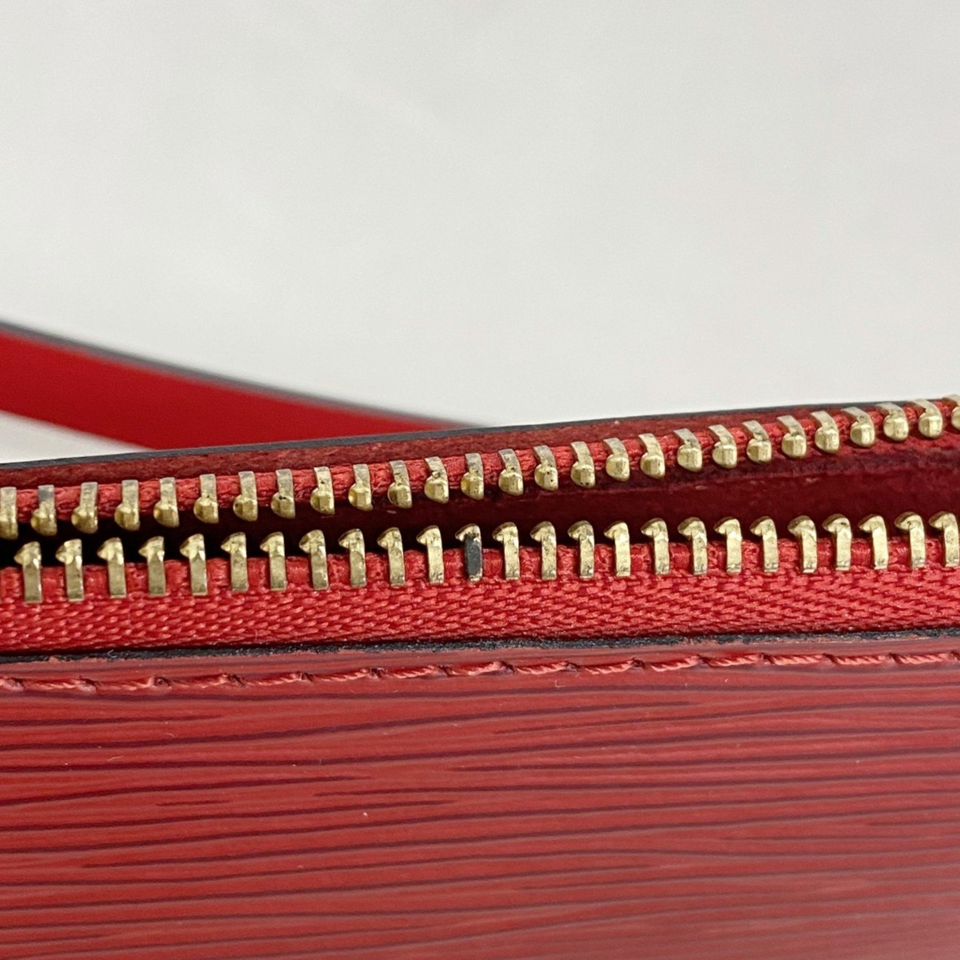 Louis Vuitton Pochette Accessoire, Red, Leather, clutch