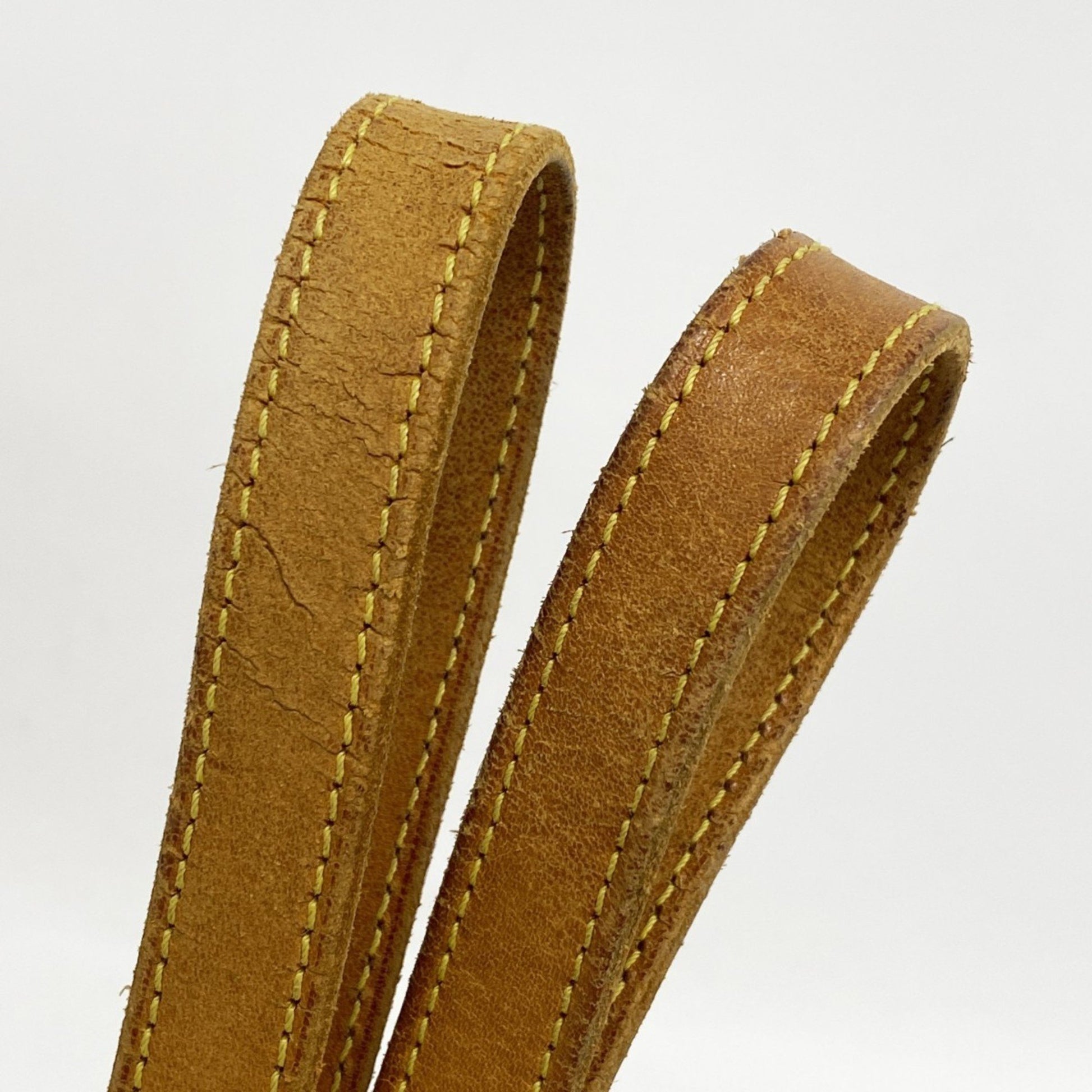 Louis Vuitton Cité, Brown, Canvas, shoulder