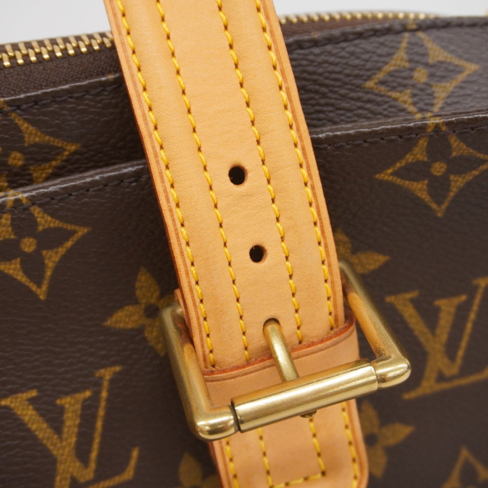 Louis Vuitton Multipli Cité, Brown, Canvas, shoulder