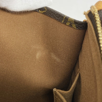 Louis Vuitton Popincourt, Brown, Canvas, tote