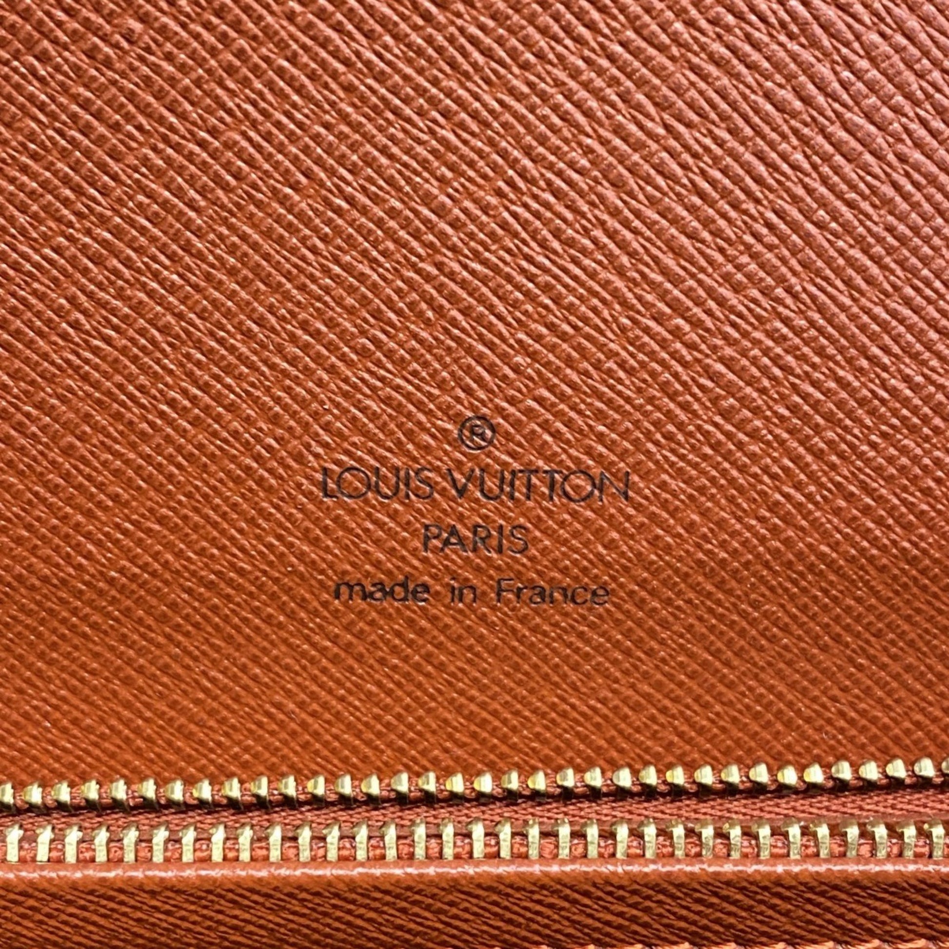 Louis Vuitton Tribeca, Brown, Canvas, shoulder