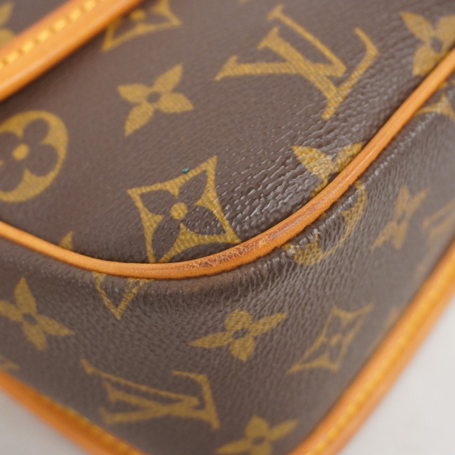 Louis Vuitton Sologne, Brown, Canvas, shoulder