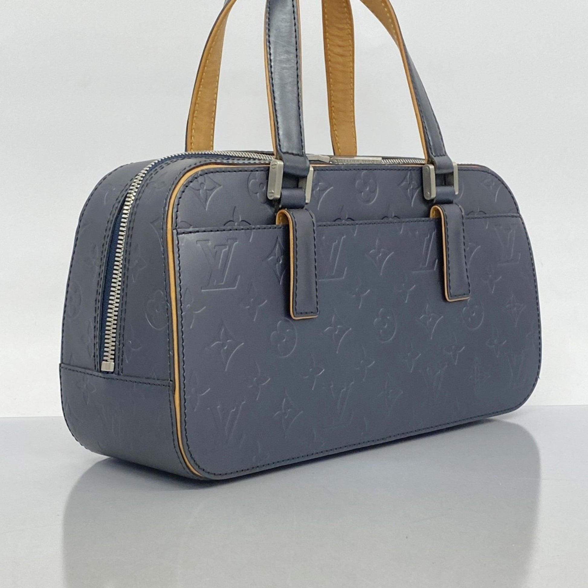 Louis Vuitton Shelton, Blue, Leather, handbag