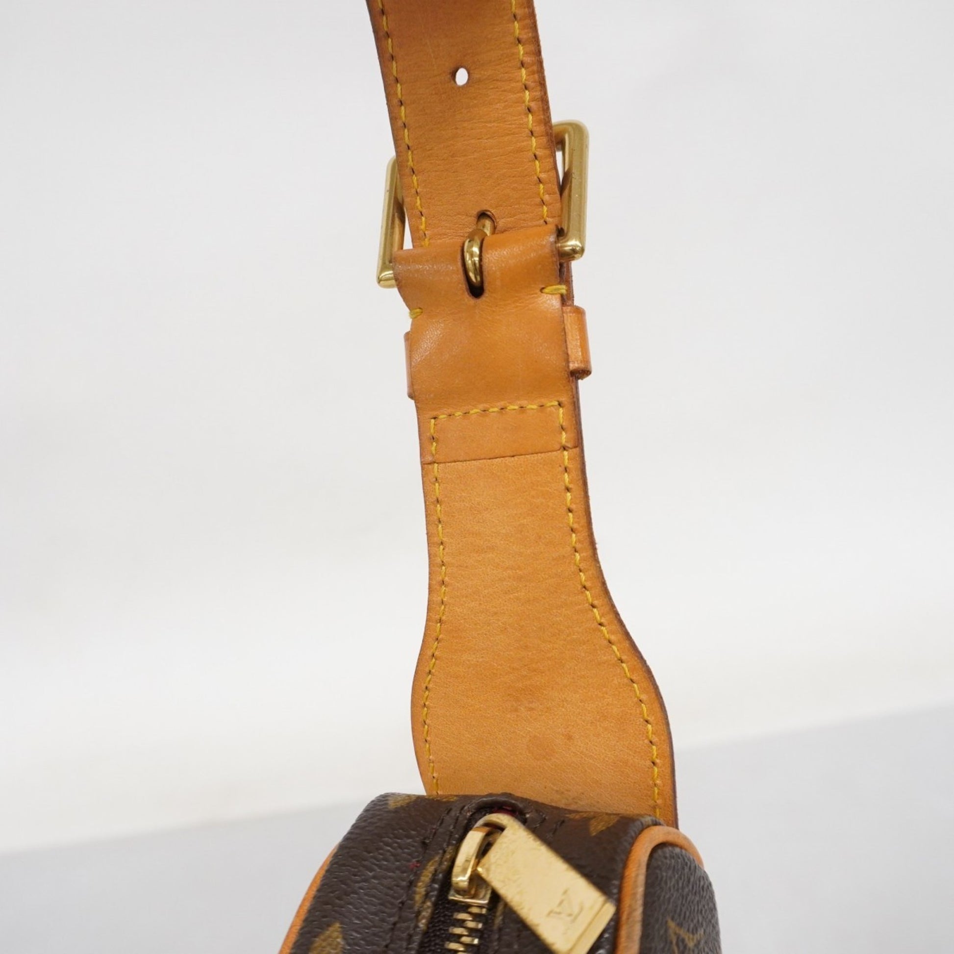 Louis Vuitton Croissant, Brown, Canvas, shoulder