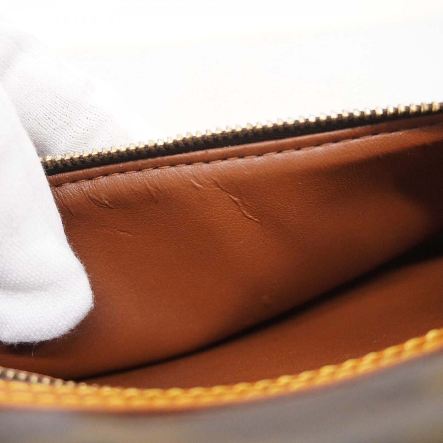 Louis Vuitton Cité, Brown, Canvas, shoulder