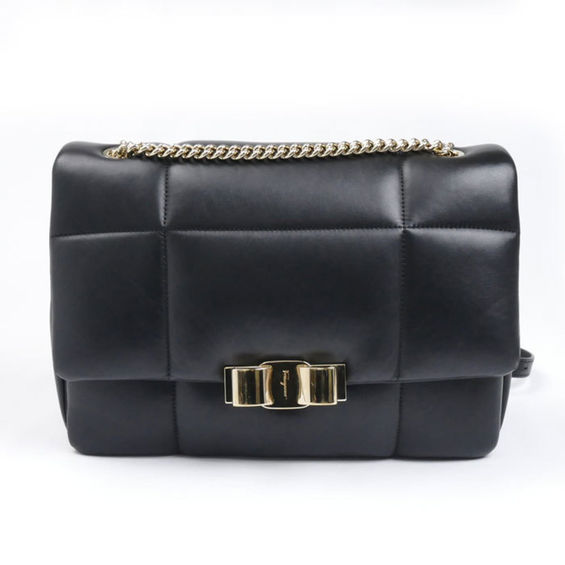 Salvatore Ferragamo Vara, Black, Leather, shoulder