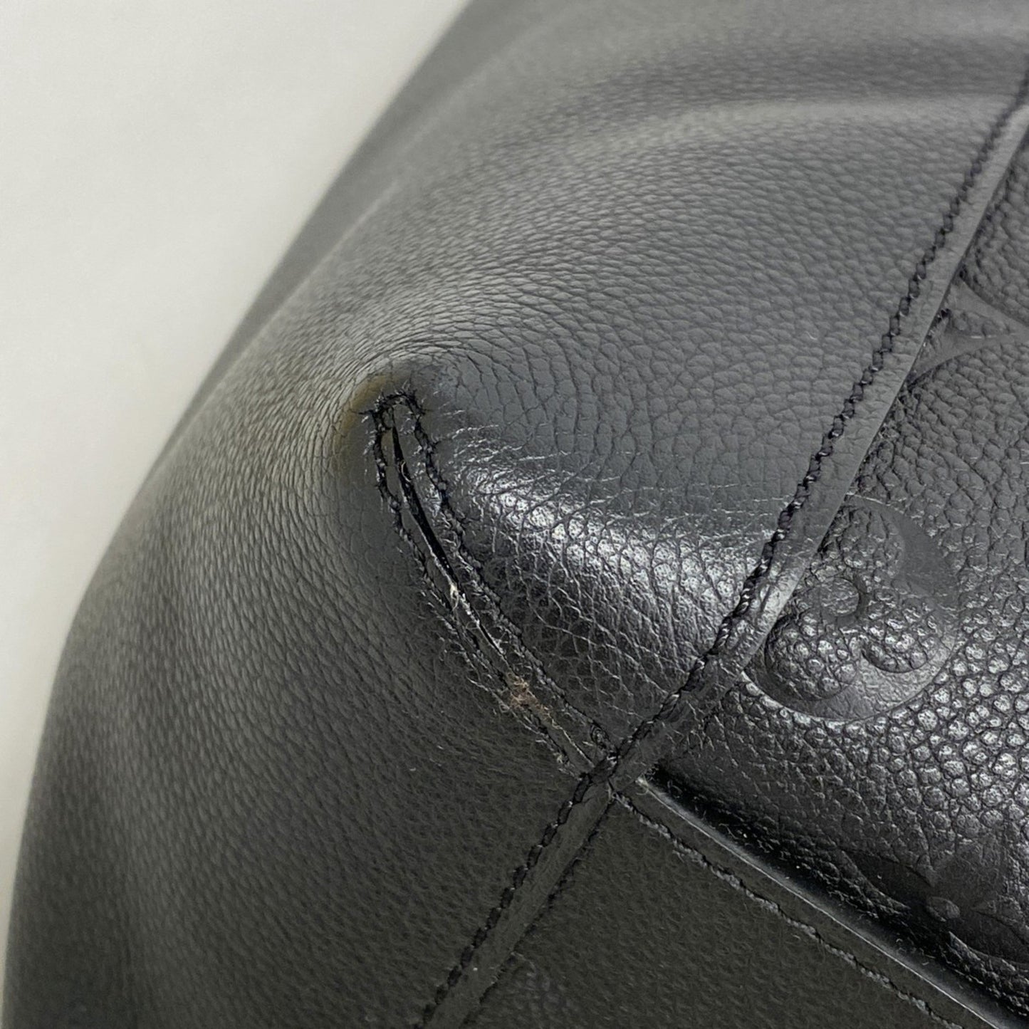 Louis Vuitton Bagatelle, Black, Leather, shoulder