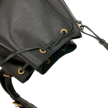 Louis Vuitton Petit Noé, Black, Leather, shoulder