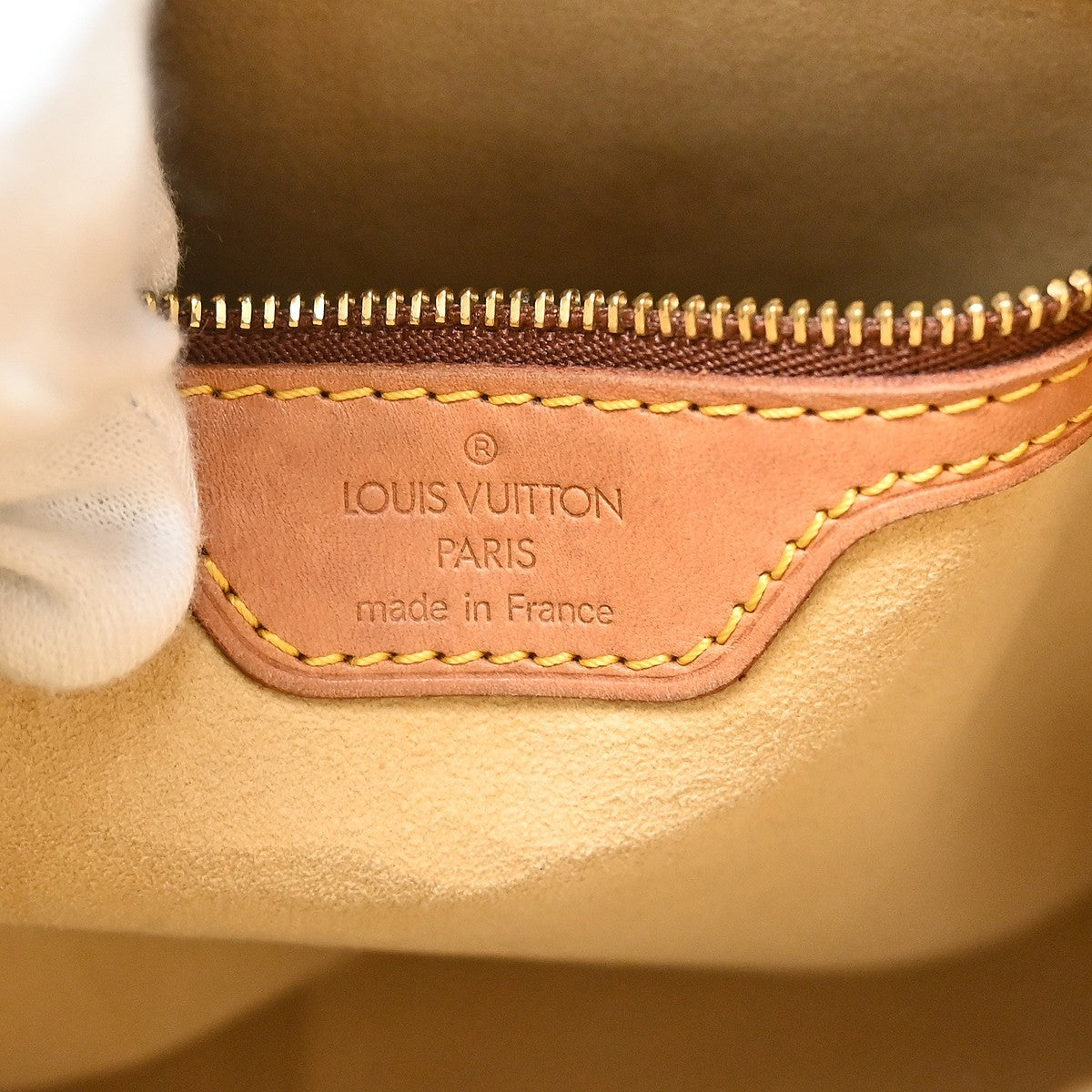 Louis Vuitton Looping Monogram Canvas, Brown, Canvas, Handbag