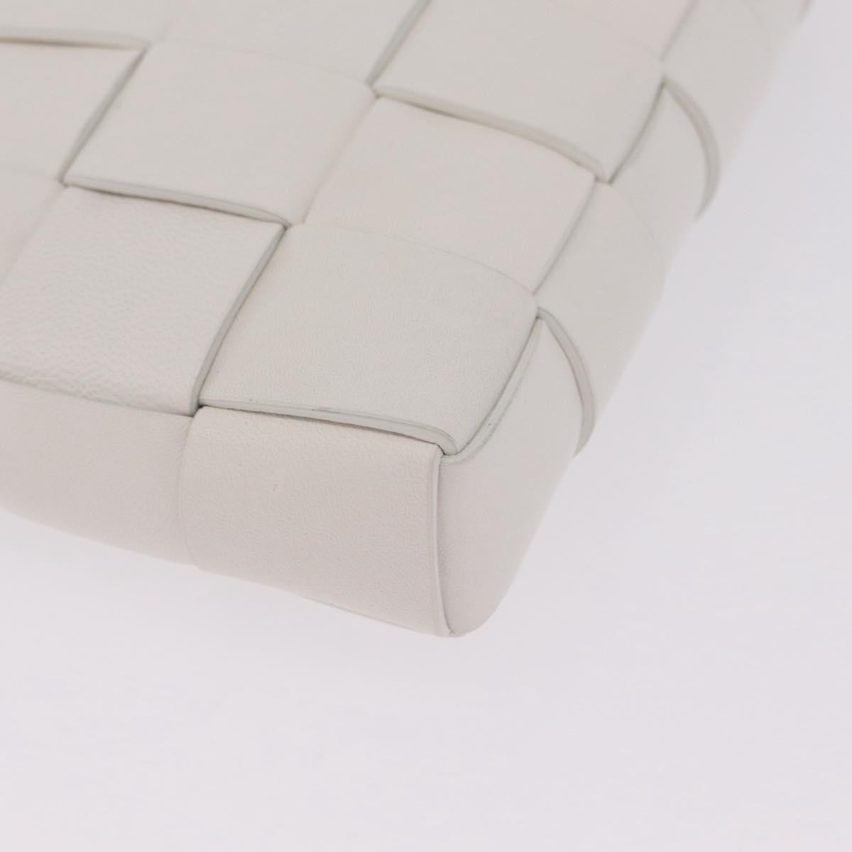 Bottega Veneta The Snap Clutch Maxi Intrecciato Leather with Wood and Metal, White, Leather, Clutch