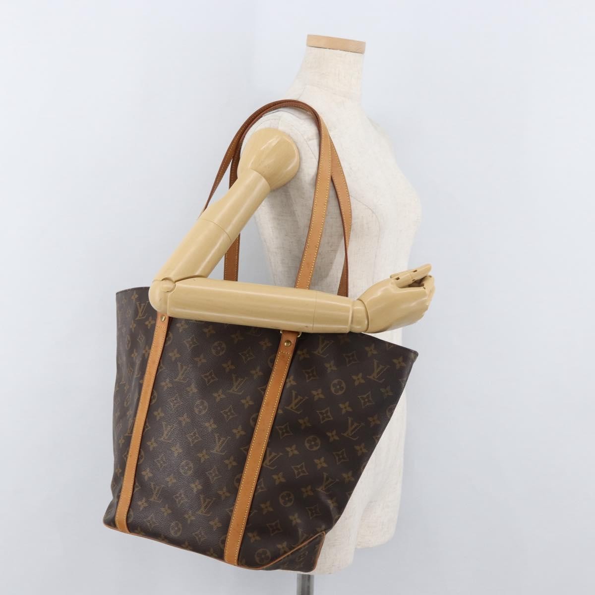 Louis Vuitton Shopping Sac Monogram Canvas, Brown, Canvas, Handbag