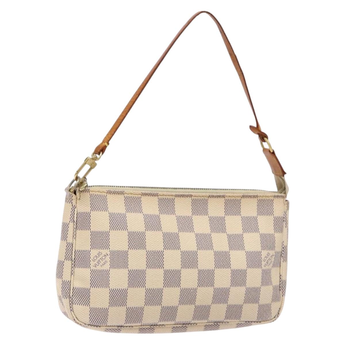 Louis Vuitton Pochette Accessoire, White, Canvas, clutch